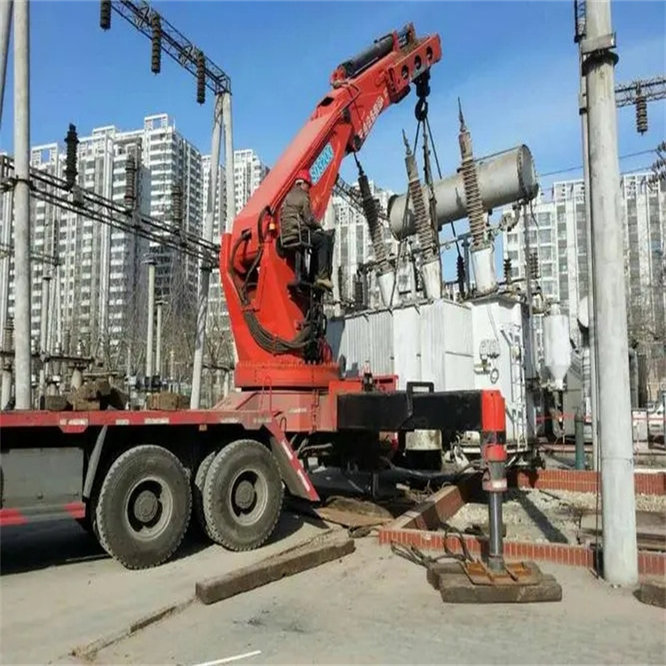 西沙就近吊车出租|工地厂房吊装设备租赁|24小时高效响应