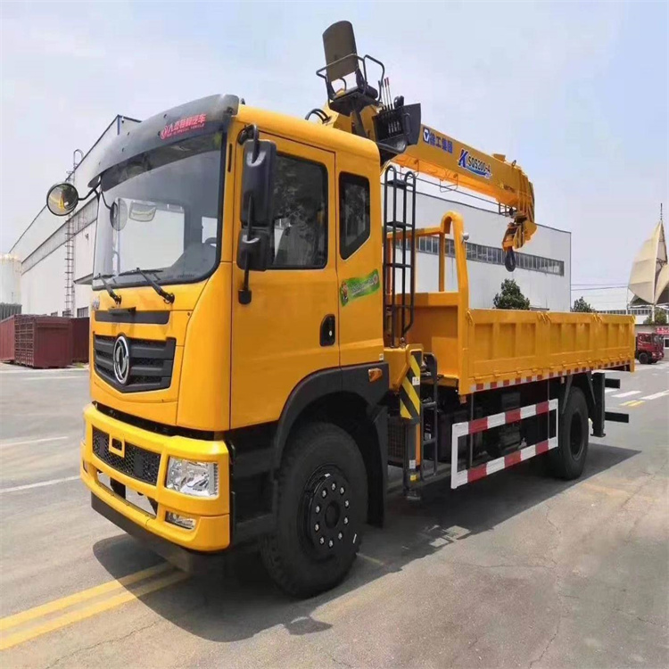 西沙附近找一辆随车吊出租