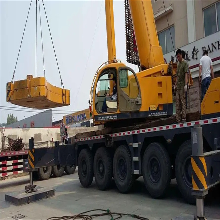 西沙当地吊车出租|机器吊装|75吨|工厂搬迁服务